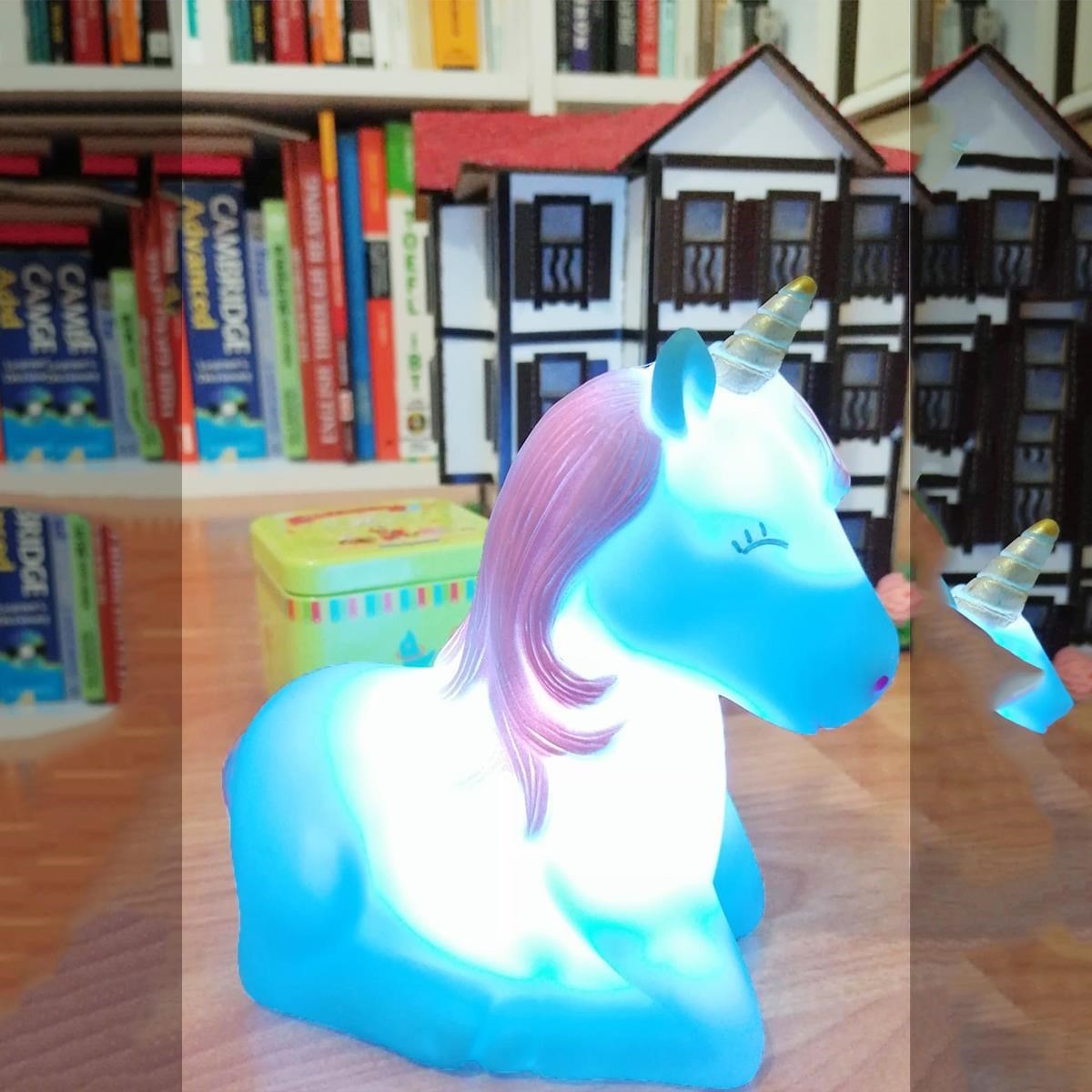 BUFFER® Dekoratif Unicorn Renk Değiştiren Pilli Led Gece Lambası (Mavi)