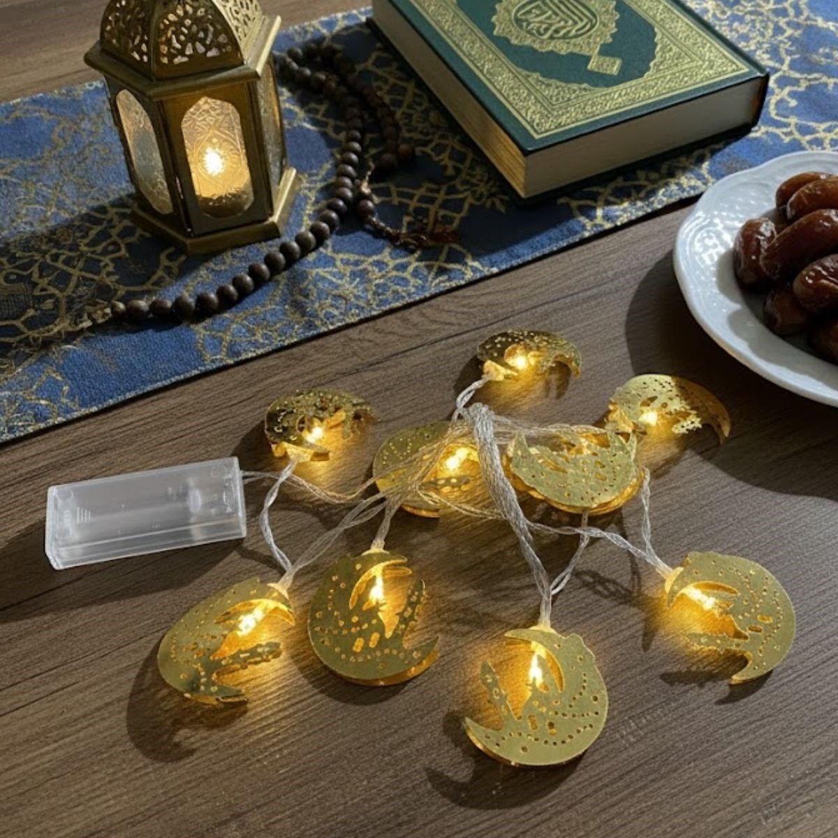 BUFFER® 10 Adet Sarkıtlı Ramazan Hilal Üstü Cami Temalı LED Işık – Pilli 2 Metre Ramazan Süsü, İslami Dekorasyon, Ev ve Mekanlar İçin Dekoratif Ortam