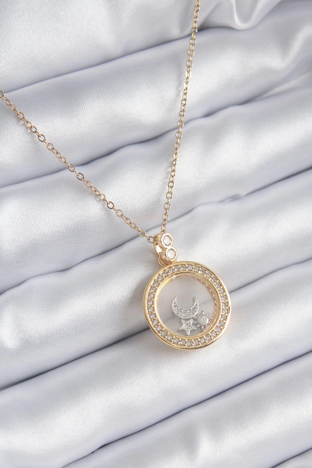 Mey İthalat® 316L Çelik Gold Renk Zirkon Taş Detay Ay Yıldız Fanus Model Kadın Kolye