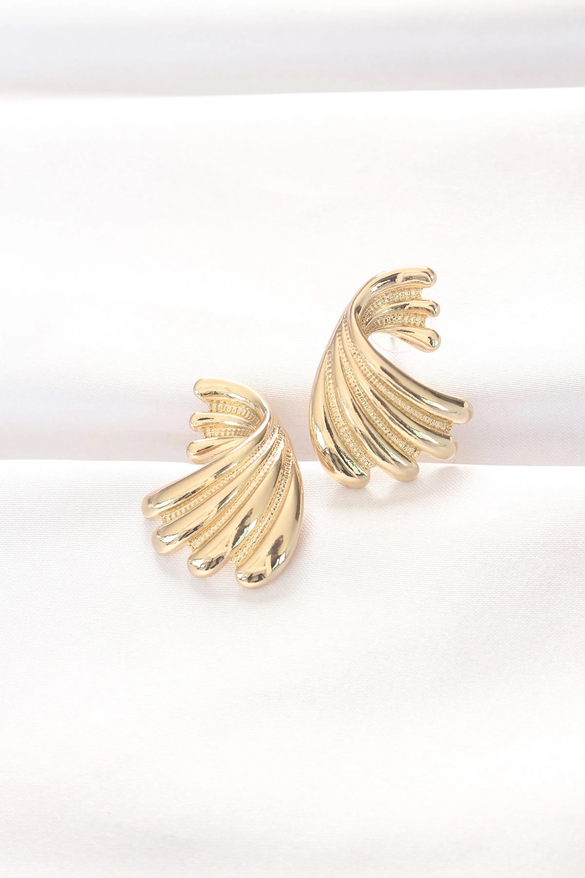Mey İthalat® Pirinç Gold Renk Küpe