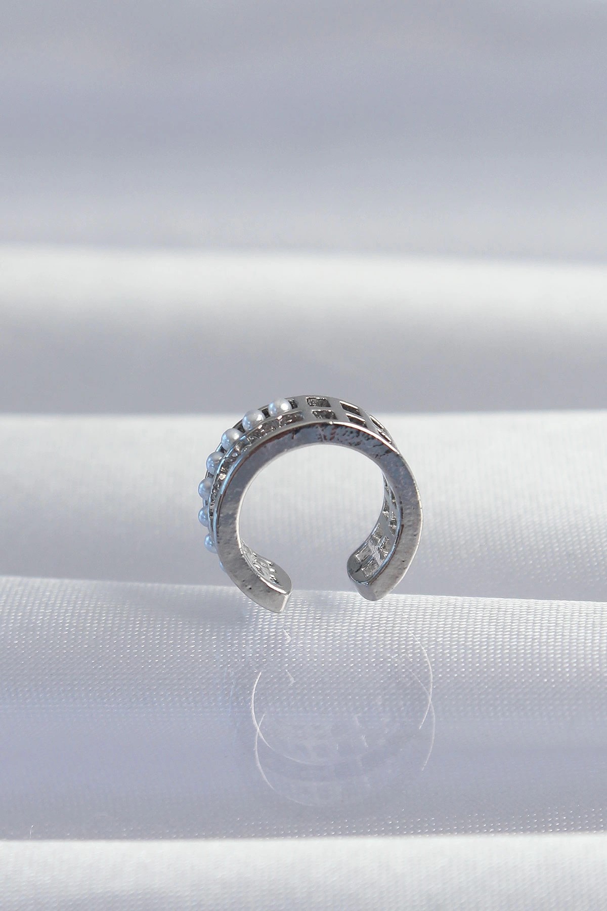 Mey İthalat® Pirinç Gümüş Renk İncili Baget Taşlı Earcuff Küpe