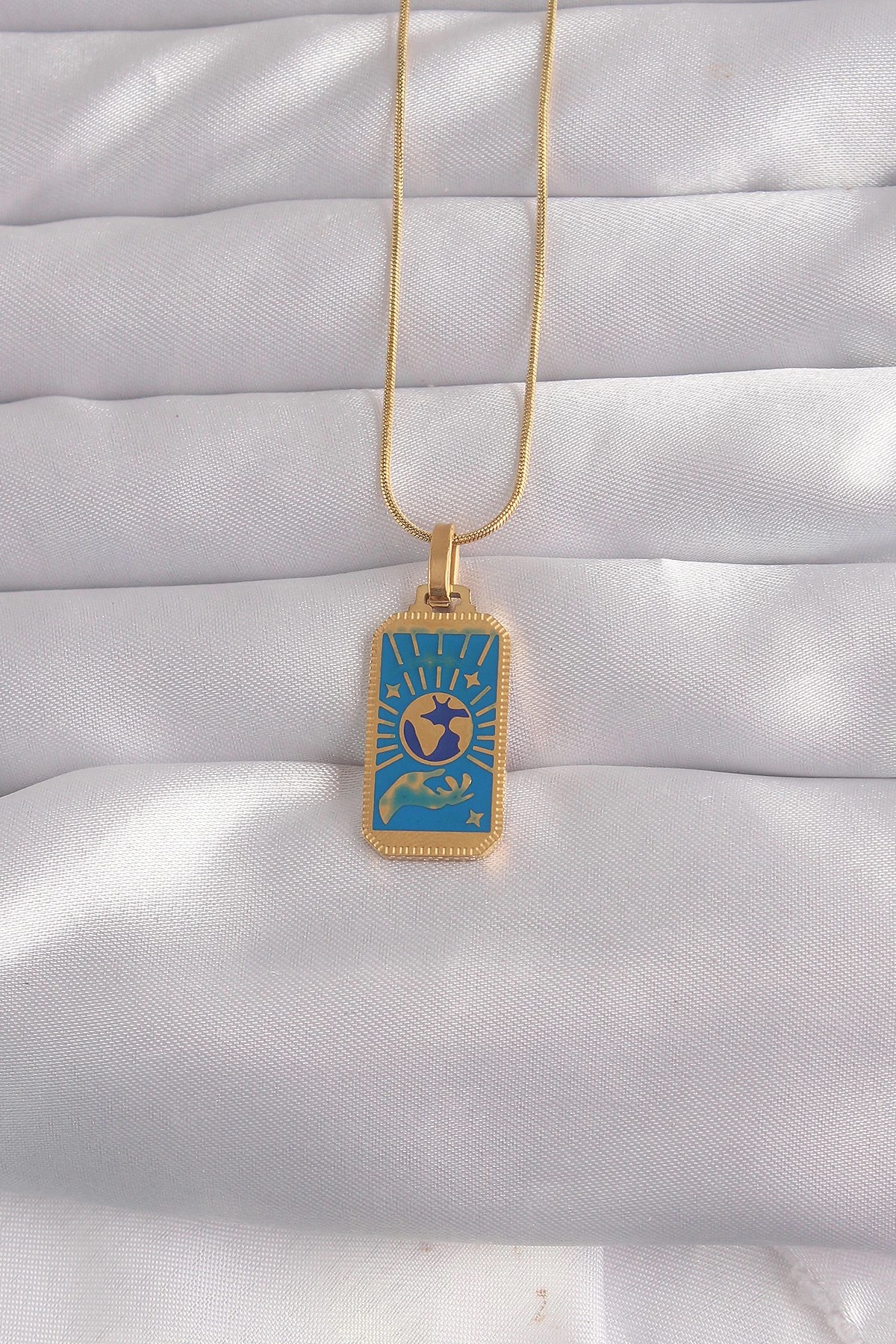 Mey İthalat® 316L Çelik Gold Renk Mavi Mineli El Figür Tarot Kolye