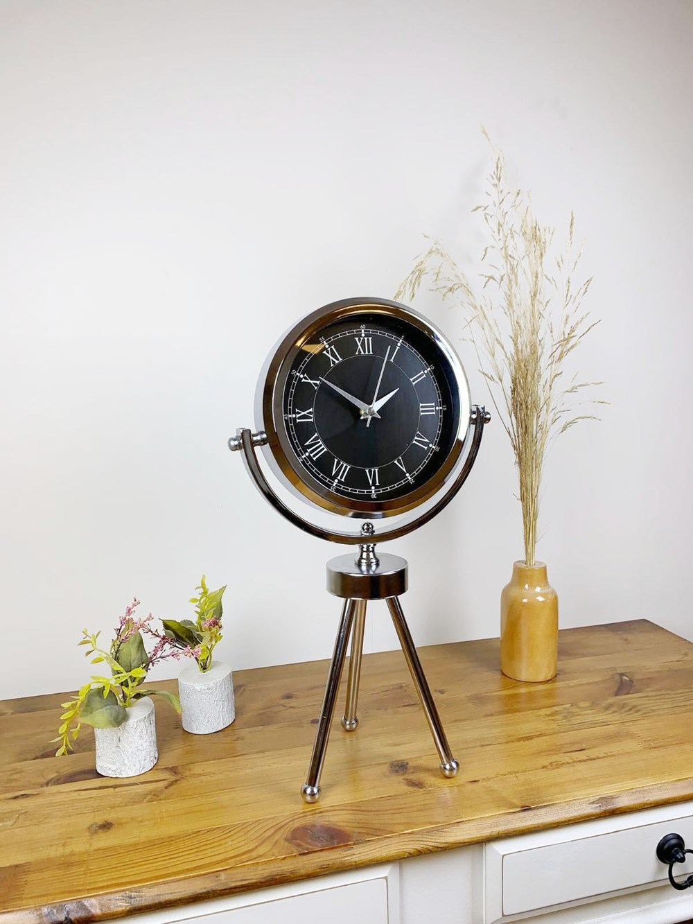 Krom Metal Mini Tripod Siyah Retro Masa Saati 45×26 cm