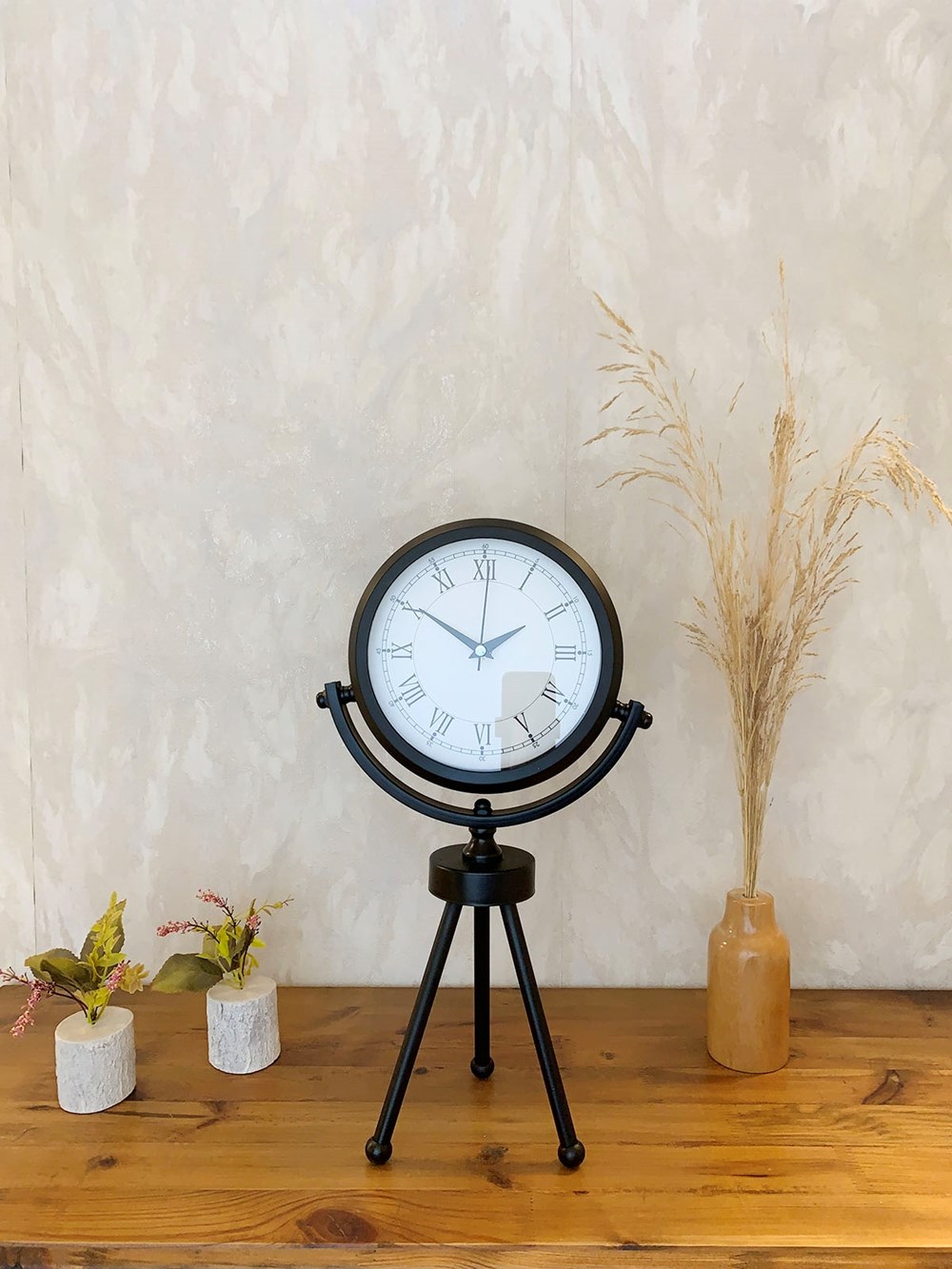 Siyah Metal Mini Tripod Retro Masa Saati 45×26 cm