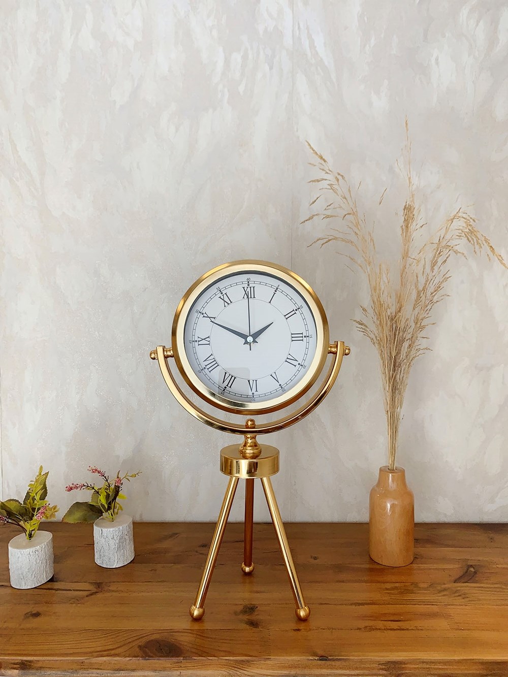 Gold Metal Mini Tripod Retro Masa Saati 45×26 cm