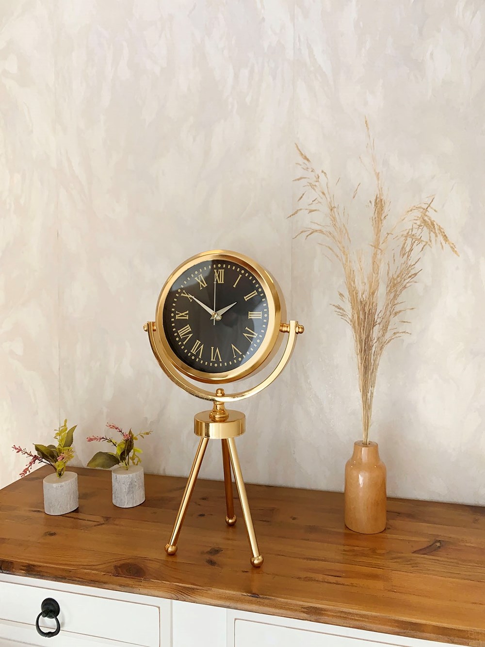 Gold Metal Mini Tripod Sade Masa Saati 45×26 cm