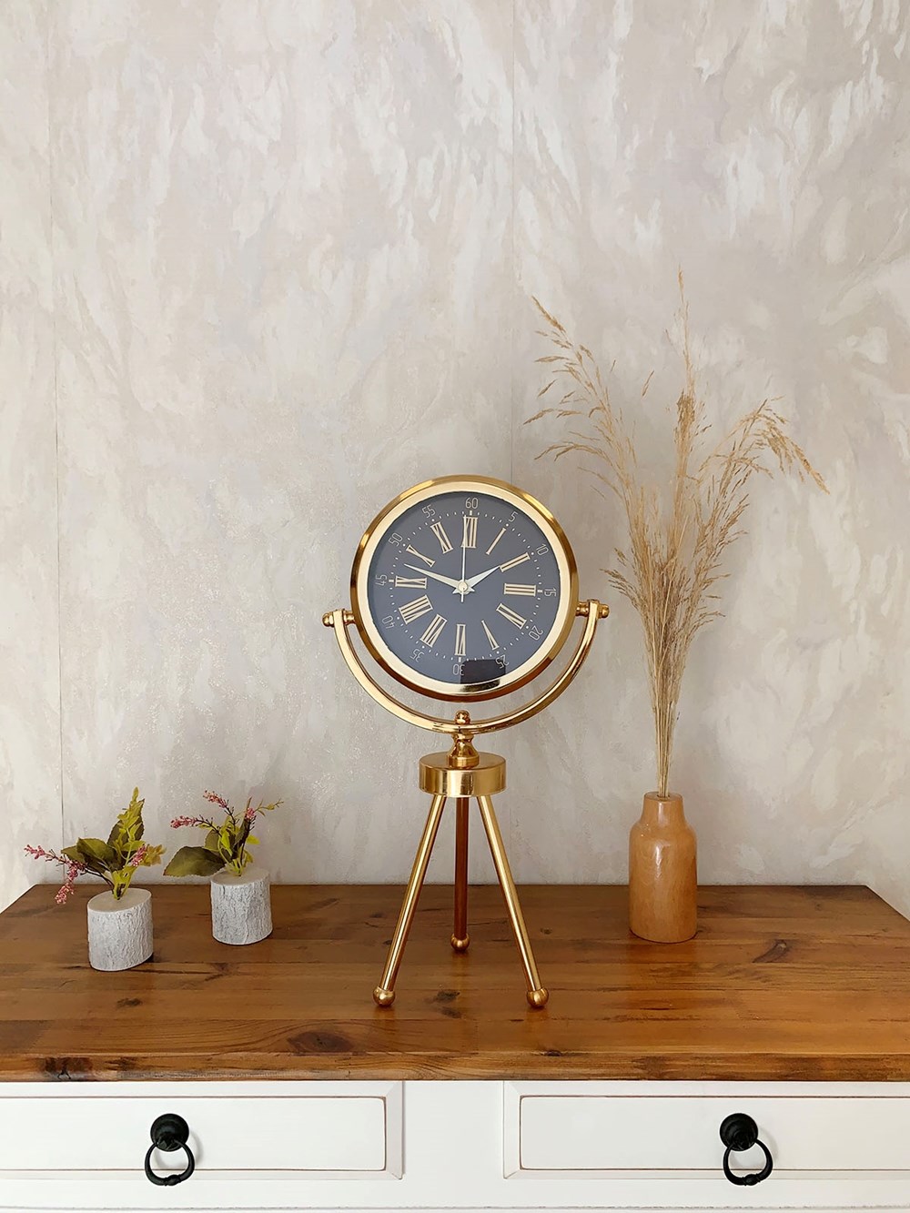 Gold Metal Mini Tripod Zarif Masa Saati 45×26 cm