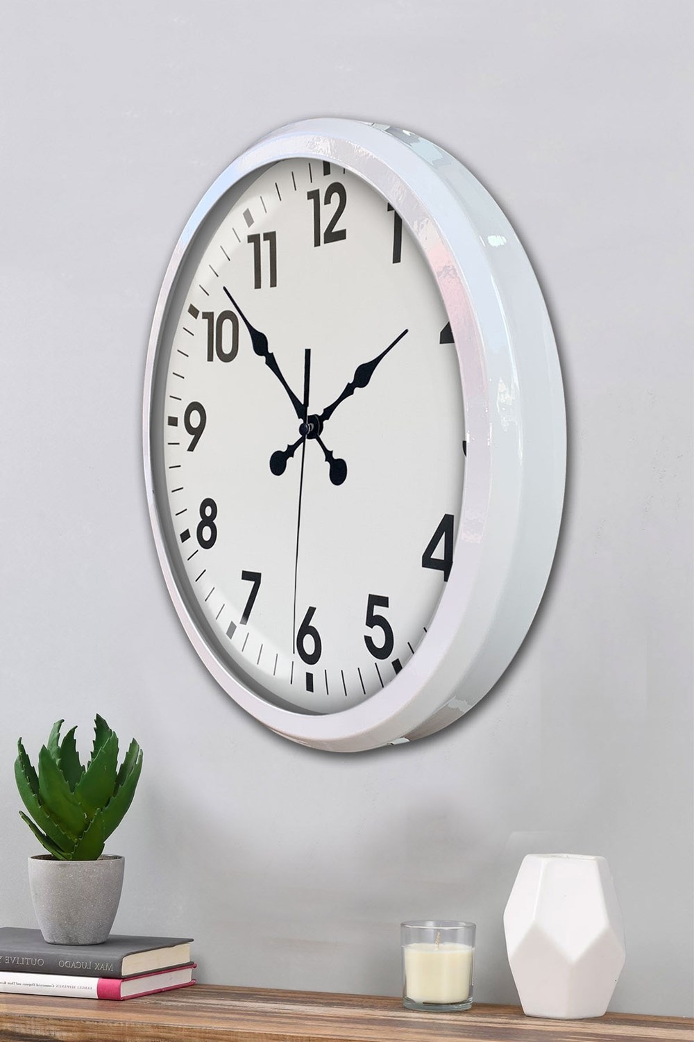 White Classic Modern 52 Cm Metal Duvar Saati