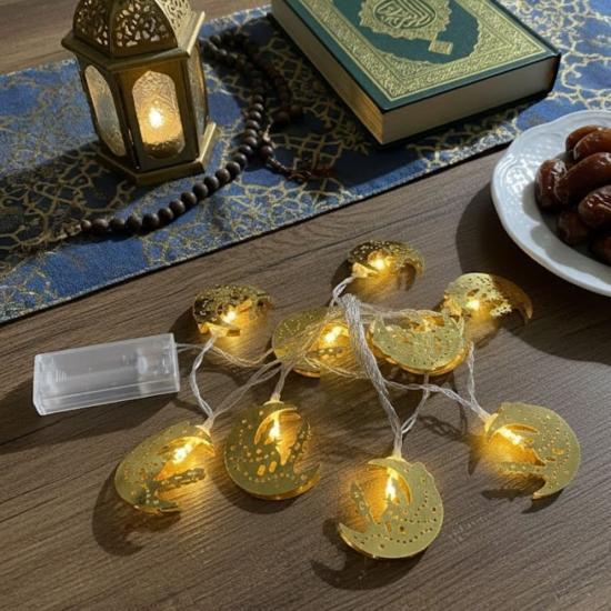 BUFFER® 10 Adet Sarkıtlı Ramazan Hilal Üstü Cami Temalı LED Işık – Pilli 2 Metre Ramazan Süsü, İslami Dekorasyon, Ev ve Mekanlar İçin Dekoratif Ortam