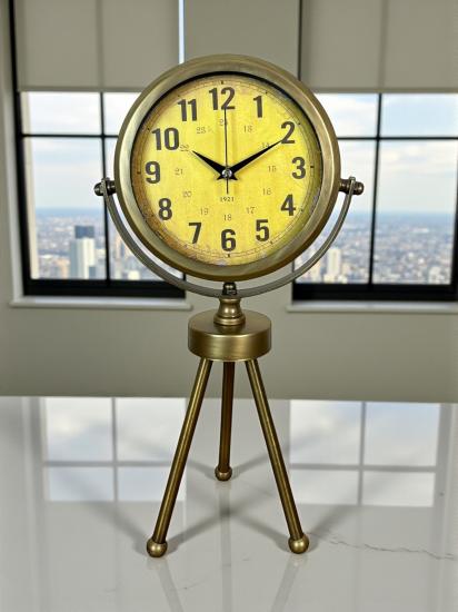 Retro Antique Üç Ayaklı Metal Eskitme Masa Saati