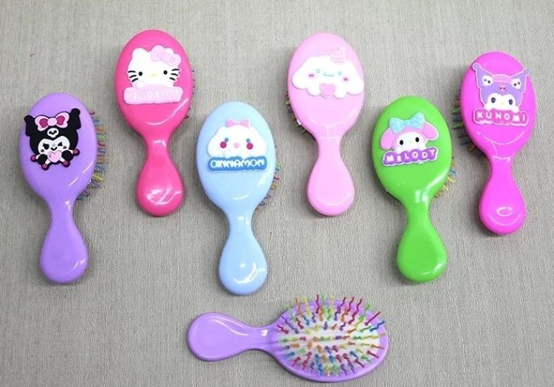 Tasarımlı Saç Tarağı | 14 cm Mini Boy Karakter Figürlü Fırça