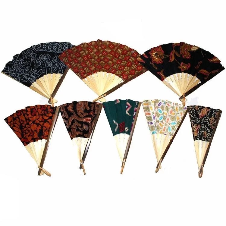 Büyük Boy Bambu Bez Yelpaze 30 Cm - Dekoratif ve Şık El Yelpazesi