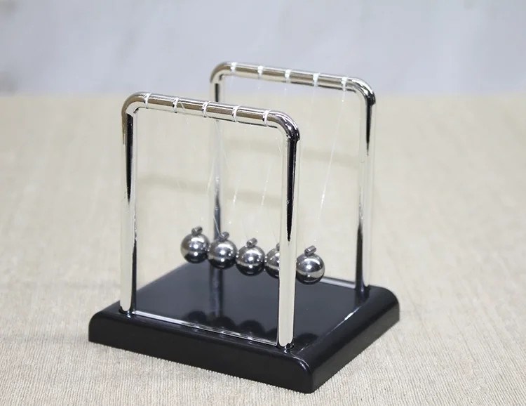Denge Balans Newton Beşiği - 7,5x8,5 cm Metal Masaüstü Stres Giderici Aksesuar