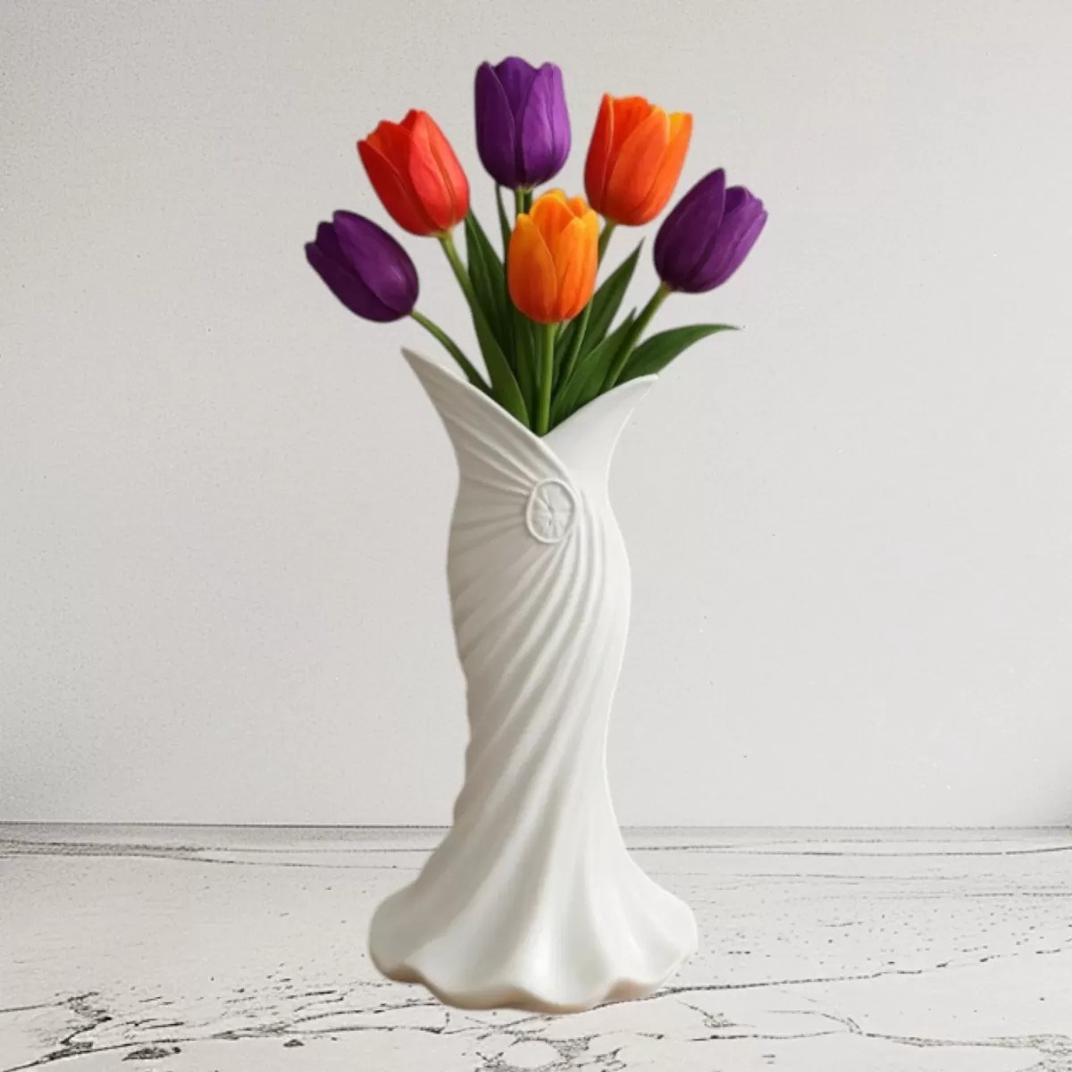 Plasti̇k İskandi̇nav Bohem Kadin Plasti̇k 3 D Vazo 22 Cm Beyaz